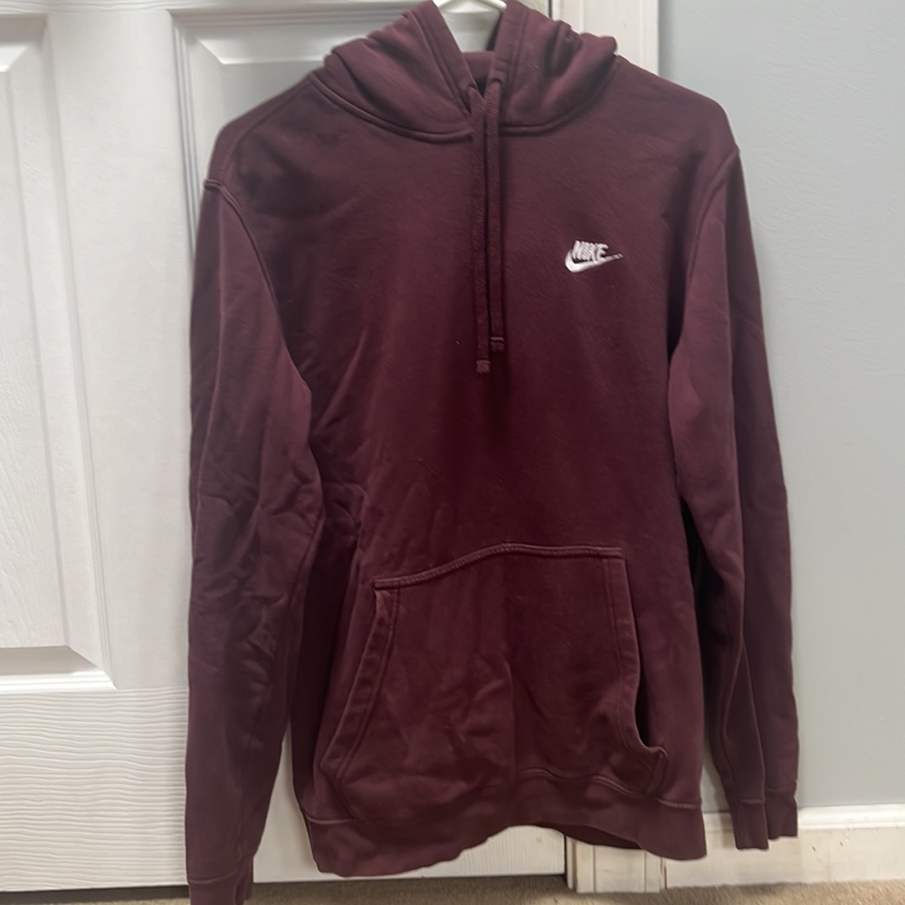 Nike sweatshirt